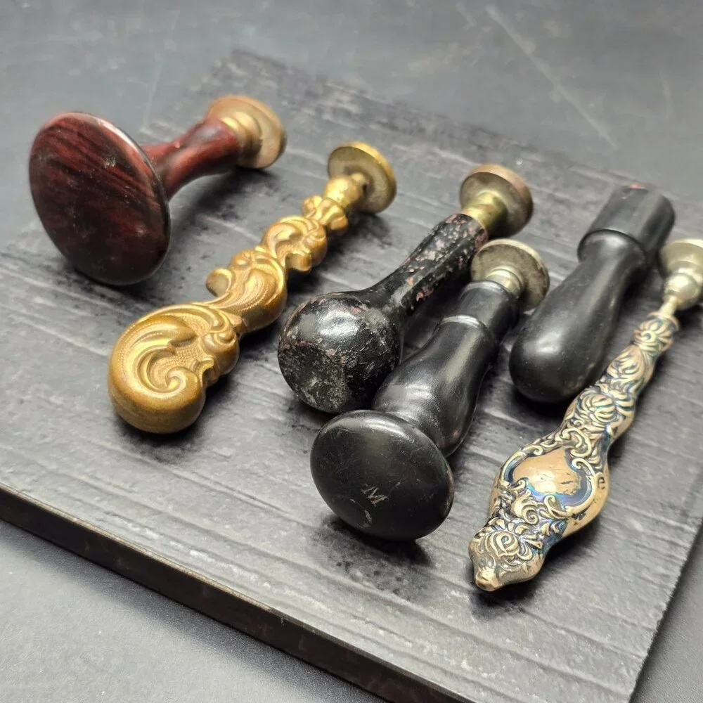 Set Of 6 Antique Wax Seal Stamp Seals Various Handles & Monograms HS286